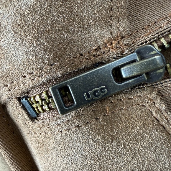UGG New Authentic Classic Twin Seam New Heights Chestnut Suede Platform Zipper 9 - Picture 11 of 16